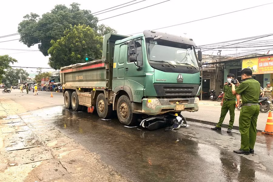 Hiện trường vụ tai nạn. Ảnh: Nguyễn Sang