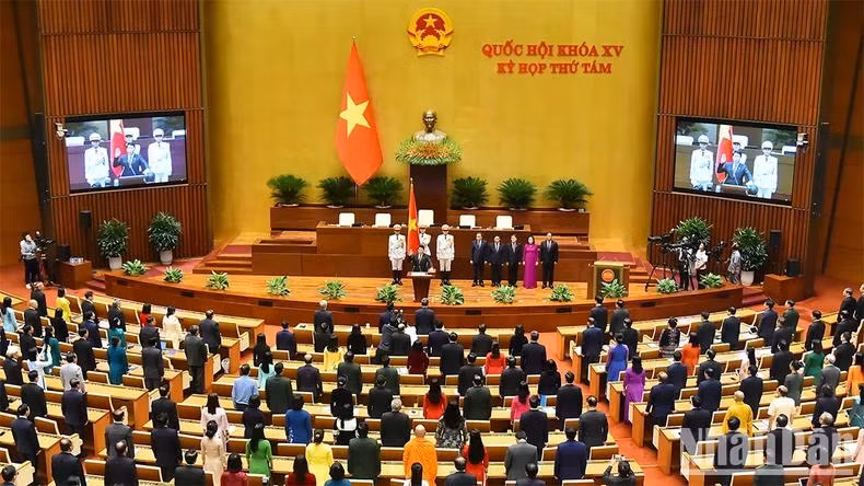 Đồng chí Lương Cường tuyên thệ nhậm chức Chủ tịch nước Cộng hòa xã hội chủ nghĩa Việt Nam nhiệm kỳ 2021-2026, chiều 21/10/2024.