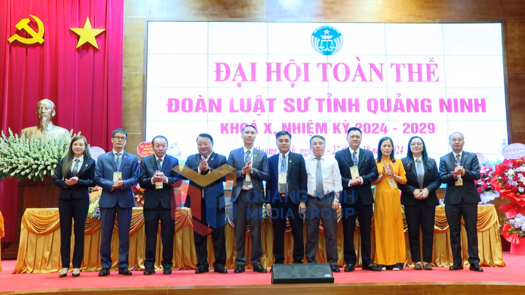 Đại hôi đã ra mắt Ban Chủ nhiệm, Chủ nhiệm Hội đồng khen thưởng, kỷ luật khóa X, nhiệm kỳ 2024- 2029.
