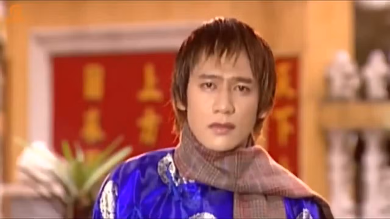 Ca khúc "Kiếp đỏ đen" của Duy Mạnh, ra mắt năm 2004. Video: Nhân vật cung cấp