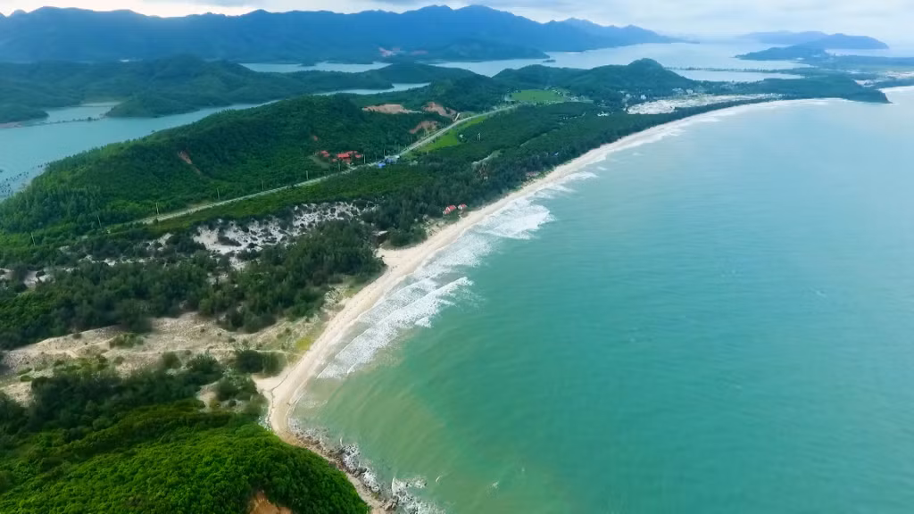 Du lịch xanh, du lịch sạch giờ đây được nhiều du khách quan tâm.
