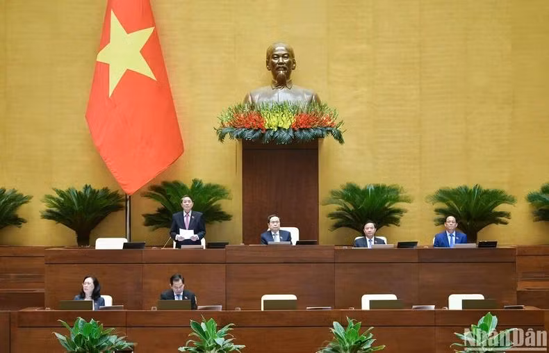 Phó Chủ tịch Quốc hội Nguyễn Đức Hải điều hành nội dung thảo luận. (Ảnh: DUY LINH)