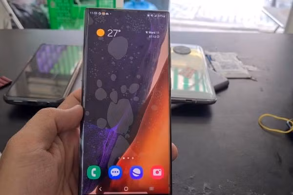 Dịch vụ thay màn hình Samsung Note 20 Ultra chính hãng, chất lượng cao ảnh 2