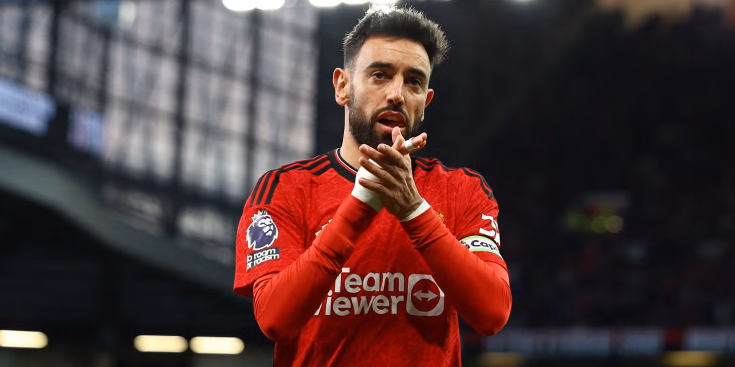 Fernandes không rời Man Utd sau khi mùa giải này khép lại.