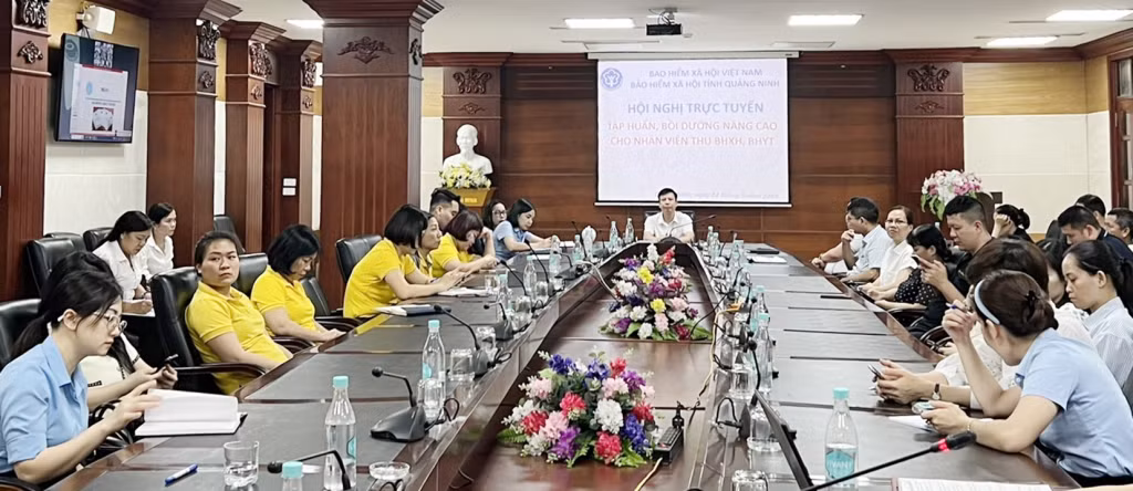 BHXH tỉnh tổ chức hội nghị trực tuyến tập huấn, bồi dưỡng cho nhân viên thu BHXH, BHYT tháng 5/2024.