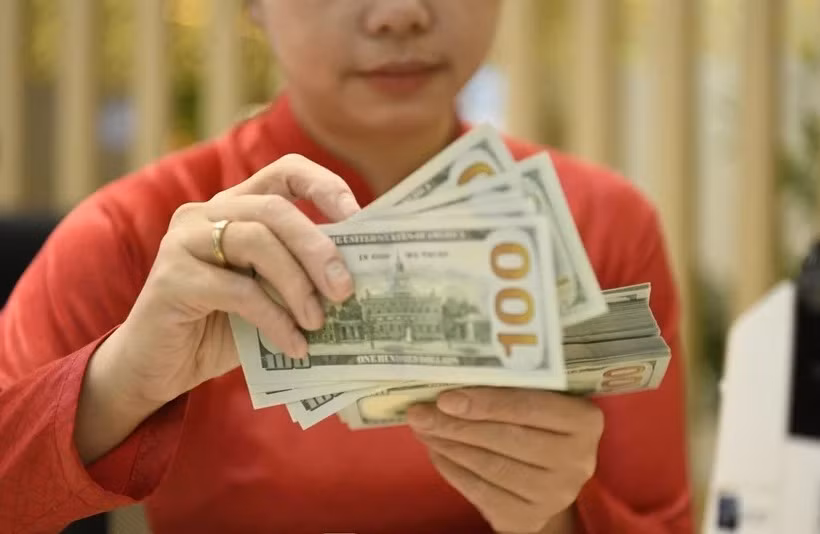 Giá USD hạ nhiệt đầu năm nay.