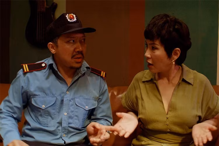 Trấn Thành thường đóng 1 vai trong phim do anh sản xuất, đạo diễn. Hình ảnh trong phân cảnh phim “Mai“. Ảnh: Nhà sản xuất cung cấp