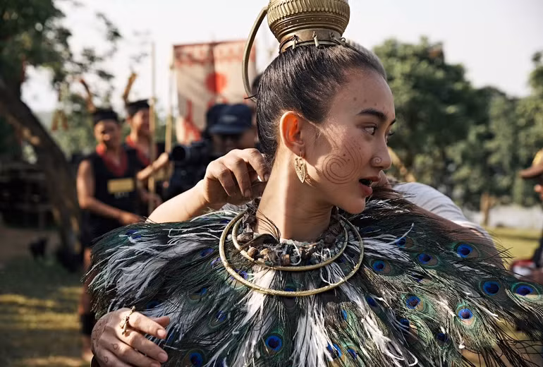 Tái dựng phục trang và trang điểm hình xăm của công chúa Tiên Dung.