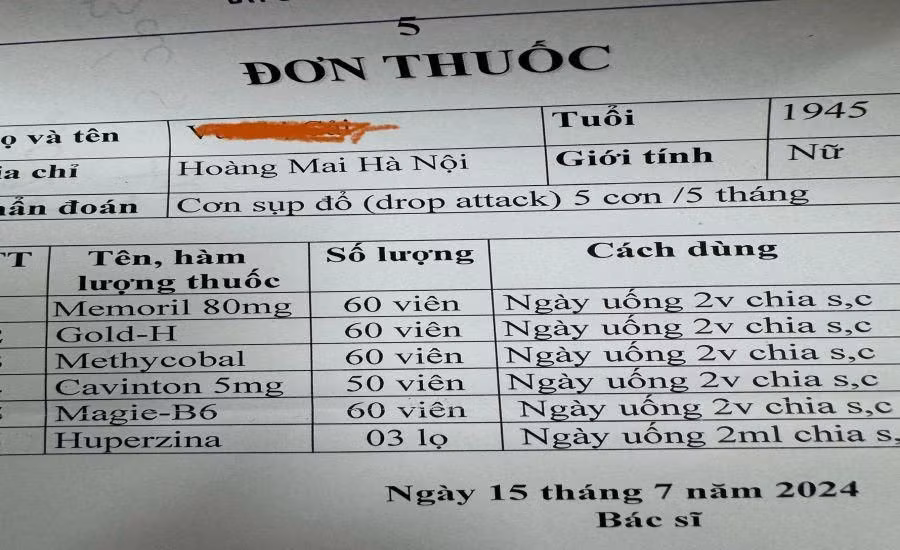 Đơn thuốc chủ yếu là thuốc bổ của một bệnh nhân ở Hà Nội.