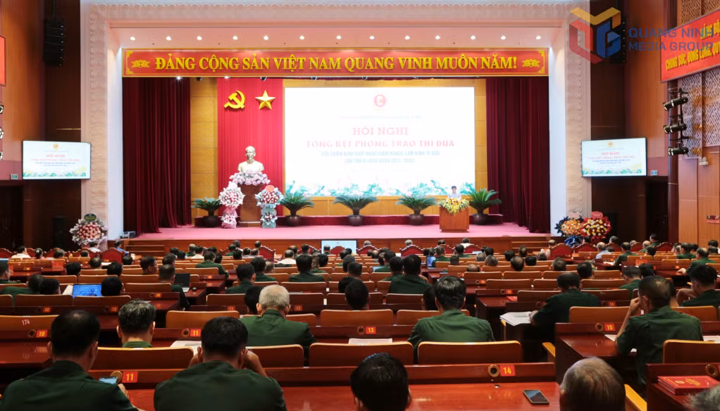 Quang cảnh hội nghị.