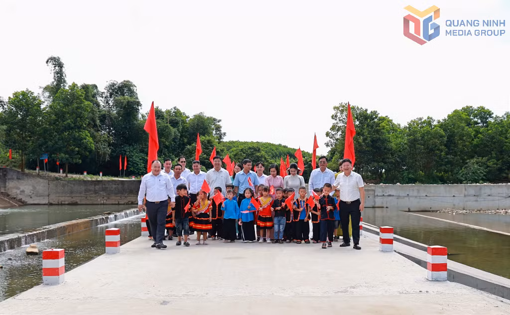 Công trình nâng cấp đường tràn Xì Mản Thìn (xã Quảng Tân) được hoàn thành và đưa vào sử dụng đáp ứng nguyện vọng của nhân dân.