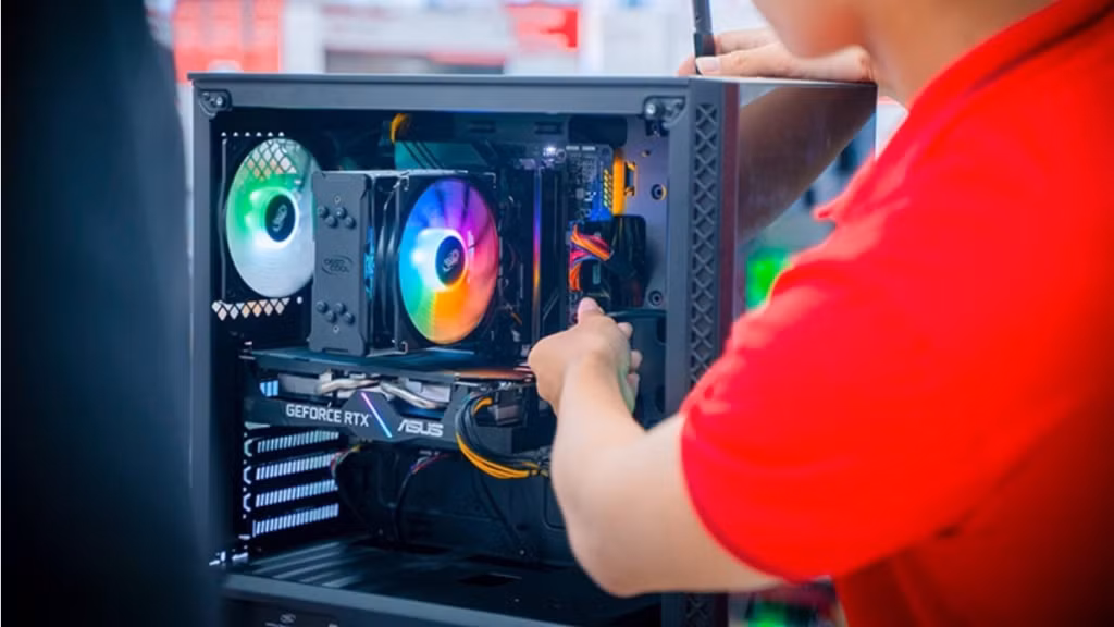 Tự build giúp chủ động chi phí và nâng cấp linh kiện