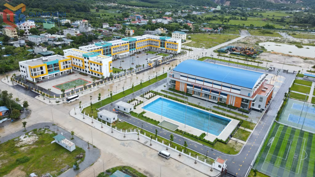Trường Tiểu học Hạ Long 1 (đặc khu Vân Đồn) có cơ sở vật chất khang trang, đồng bộ.