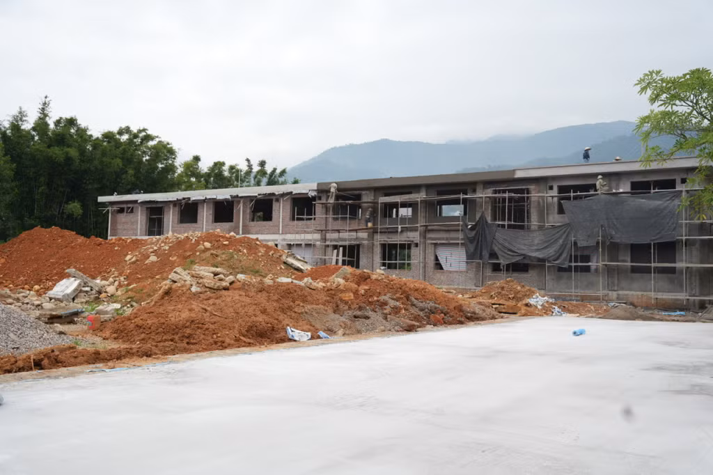 Hiện những hạng mục chính cơ bản hoàn thành thi công.