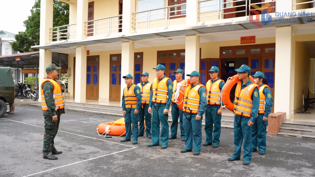 Ban Chỉ huy Quân sự xã Tiên Yên diễn tập phòng chống thiên tai, tìm kiếm cứu nạn.