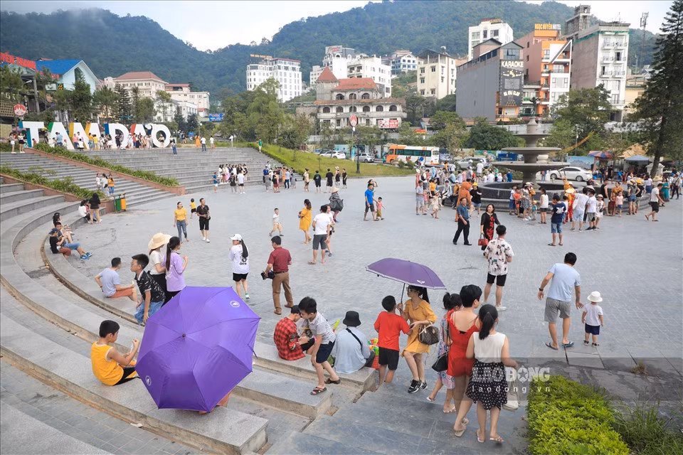Tam Đảo thường xuyên nhộn nhịp các dịp cuối tuần. Ảnh: Thế Kỷ