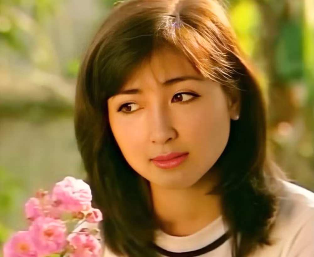 Khánh Huyền - Ảnh 1.