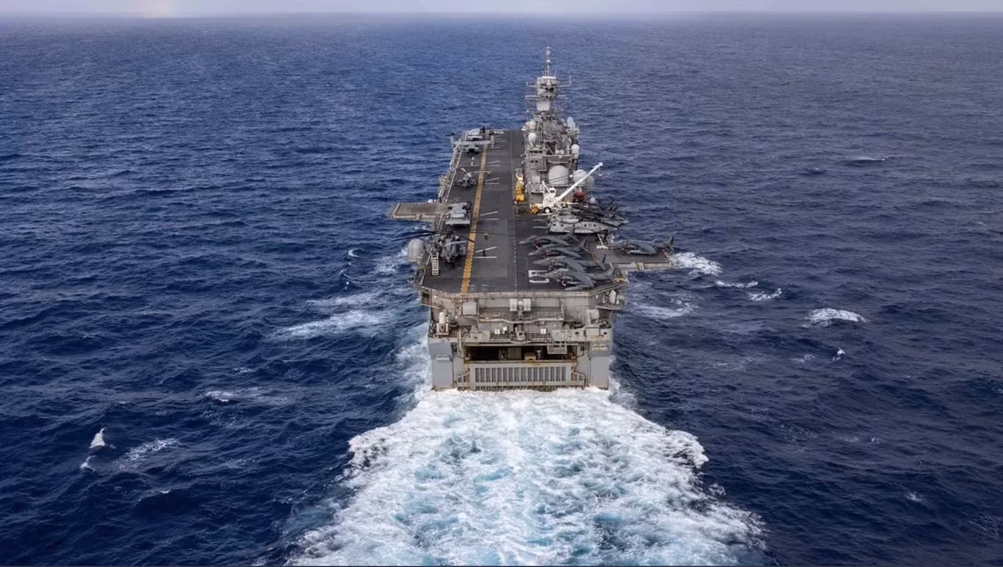 Tàu đổ bộ tấn công USS Bataan của Hải quân Mỹ. Ảnh tư liệu: AP