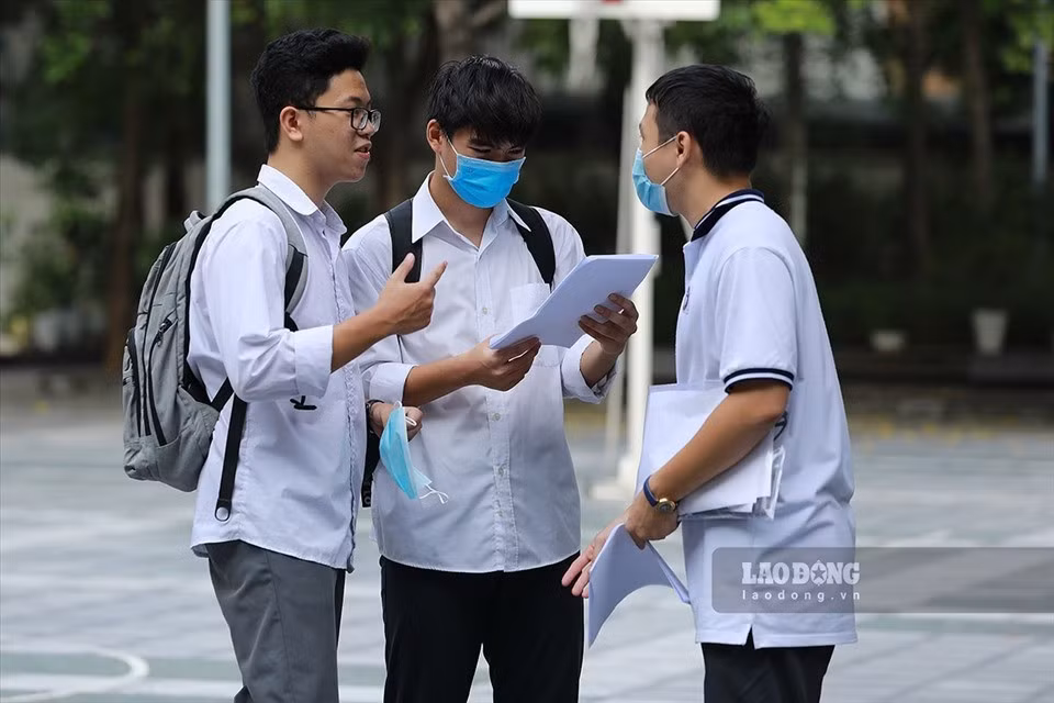 Thí sinh phải thực hiện bước xác nhập mã OTP trong quá trình đăng ký nguyện vọng xét tuyển đại học. Ảnh: Hải Nguyễn