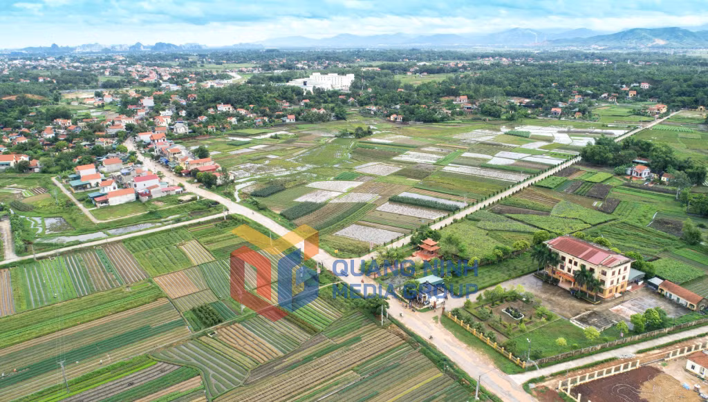 Nông thôn mới TX Quảng Yên (4-2023). Ảnh: Thu Chung