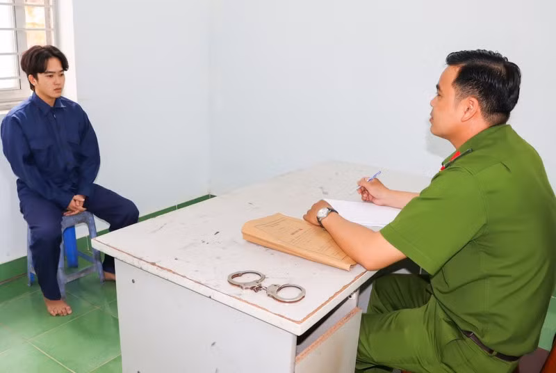 Nguyễn Cao Dương tại cơ quan điều tra.