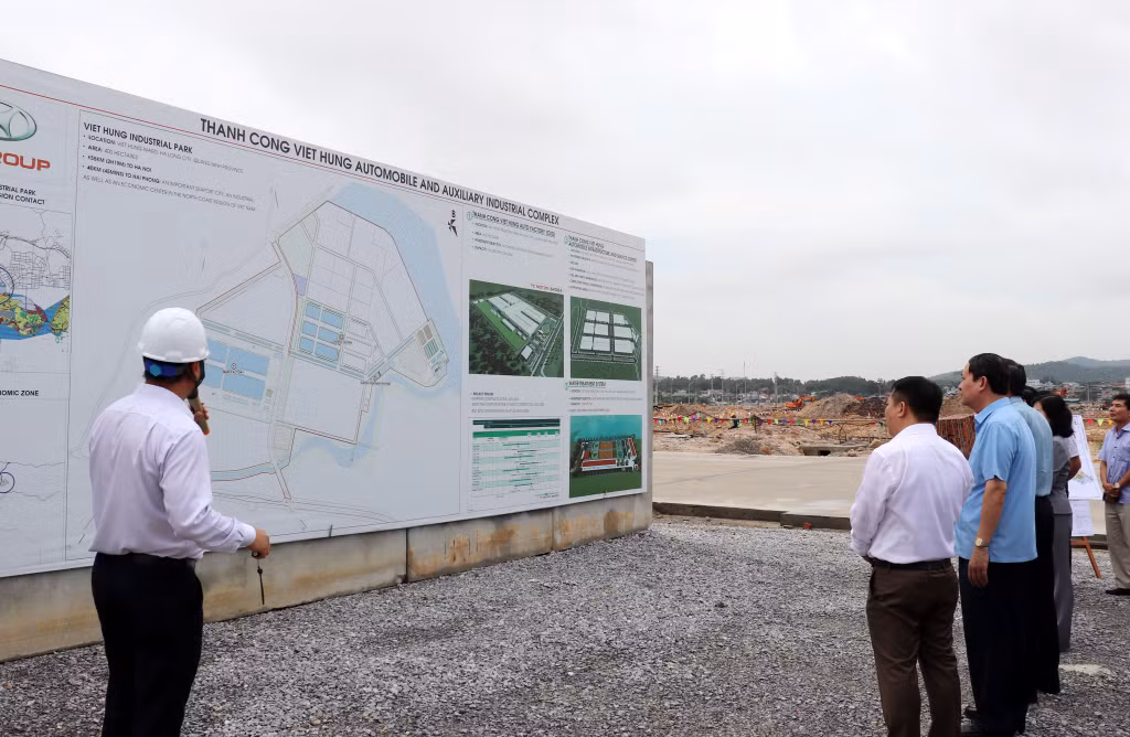 Đoàn công tác Tỉnh ủy Ninh Bình khảo sát tại KCN Việt Hưng
