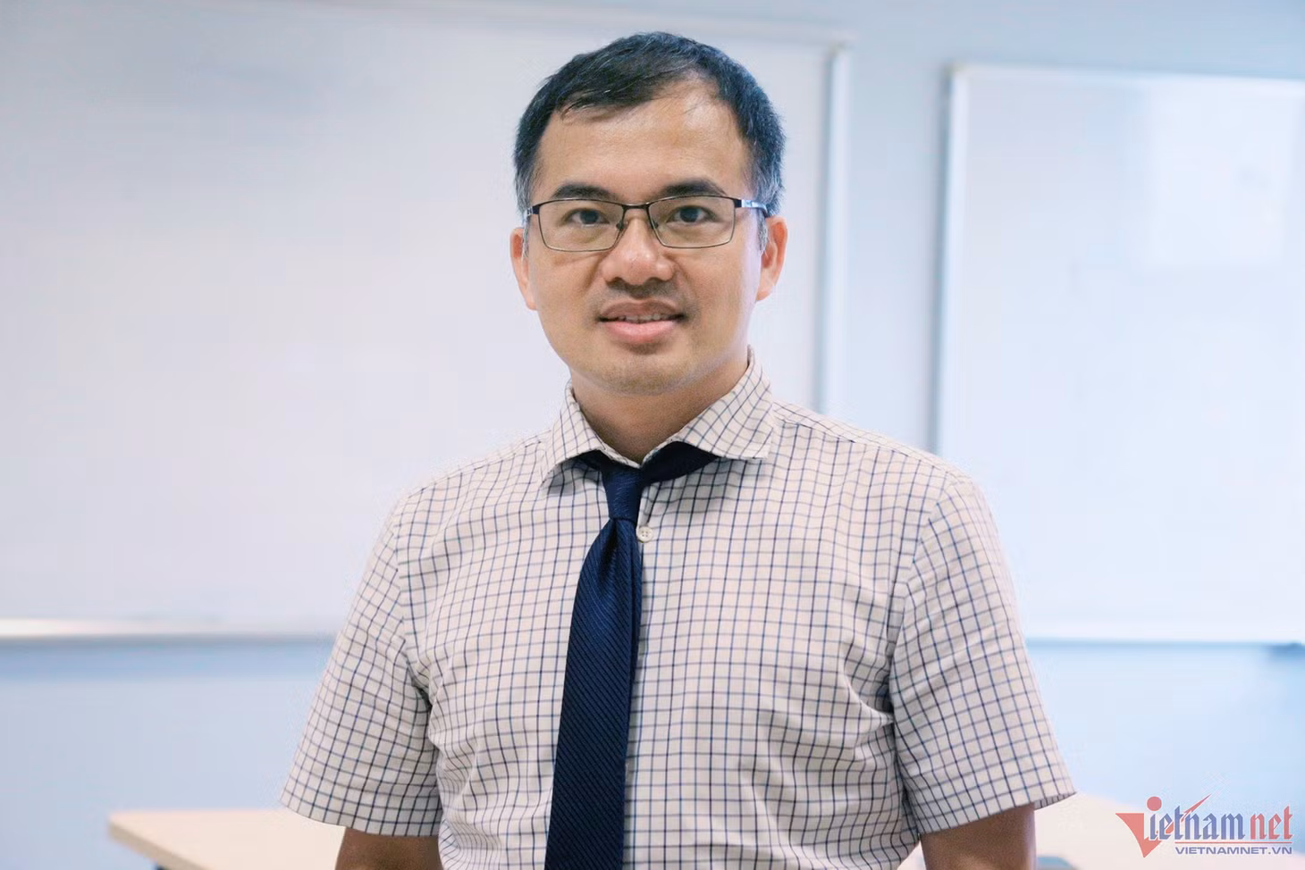 Thầy giáo Đặng Minh Tuấn, giảng viên Trường ĐH Giáo dục, ĐH Quốc gia Hà Nội (Ảnh: Thúy Nga)