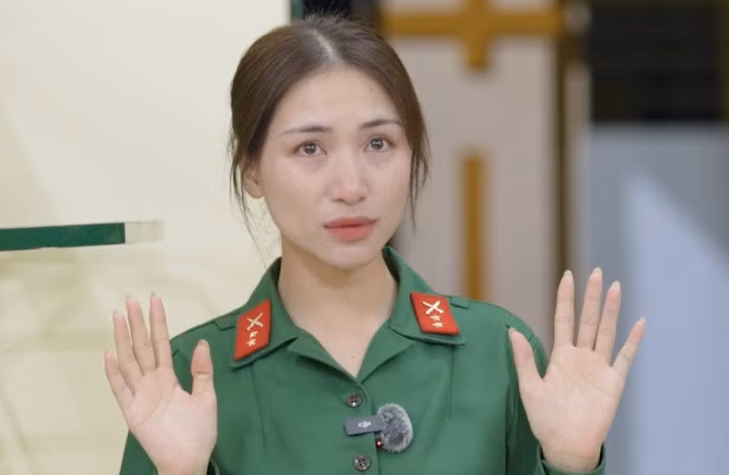 Hoà Minzy muốn sống trong môi trường tập thể vì cảm thấy cô đơn.