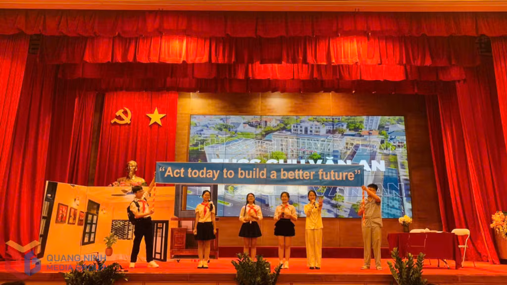 Hội thi Câu lạc bộ Tiếng Anh dành cho học sinh THCS năm 2024 do Sở GD&amp;ĐT tổ chức. Ảnh: Hoài Minh