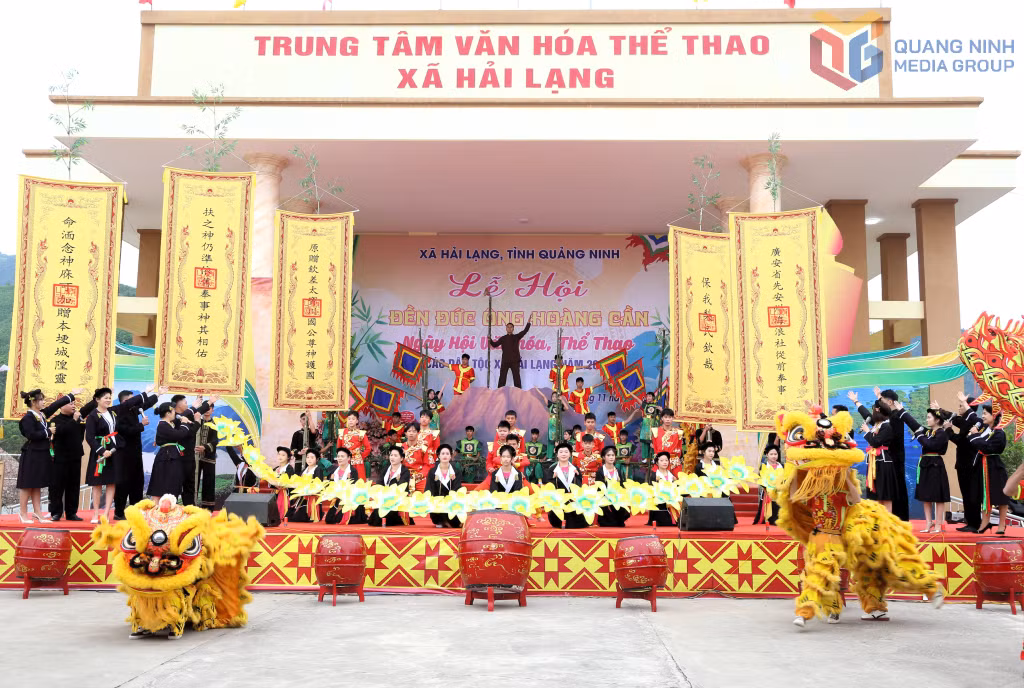 Không gian văn hóa dân tộc đa sắc của xã Hải Lạng. Ảnh: Chu Linh