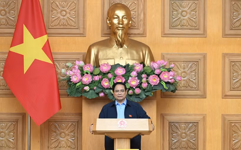 Thủ tướng Phạm Minh Chính chủ trì cuộc làm việc về xây dựng hành lang pháp lý, cơ chế, chính sách thúc đẩy hình thành và phát triển sàn dữ liệu Việt Nam. (Ảnh: TRẦN HẢI)