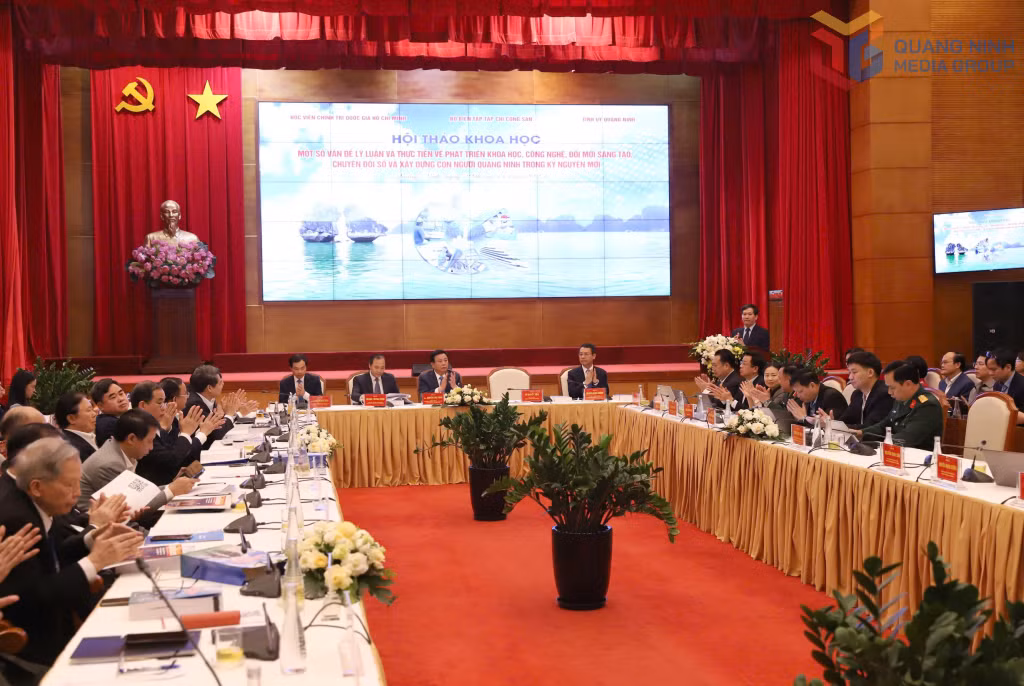 Quang cảnh buổi Hội thảo.