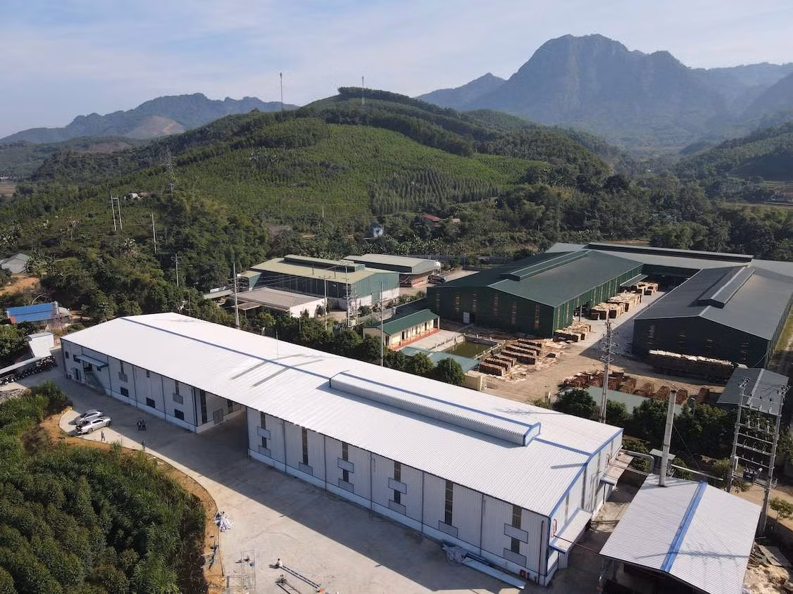 Trước kết quả tăng trưởng khả quan của 3 quý đầu năm 2025, nhiều tổ chức quốc tế đã điều chỉnh nâng dự báo tăng trưởng kinh tế của Việt Nam. Ảnh: Tuyết Lan