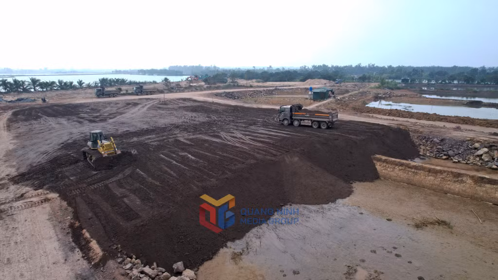 Mặt bằng Dự án CCN Đông Mai đang được tập trung thi công. Ảnh: Thành Công