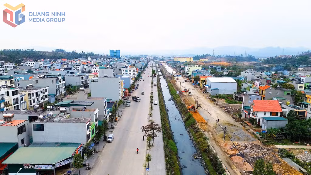 TP Hạ Long thay 2 nhà thầu thi công Dự án tuyến đường dọc mương bên trái tuyến từ cầu K67 phường Hà Khánh qua cầu Nước Mặn đến đường 336 phường Hà Lầm.