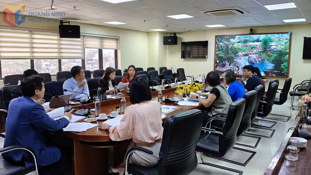 Hội đồng xét Giải Báo chí tỉnh Quảng Ninh năm 2024 đánh giá, thống nhất xét giải các tác phẩm dự thi ở loại hình báo hình.