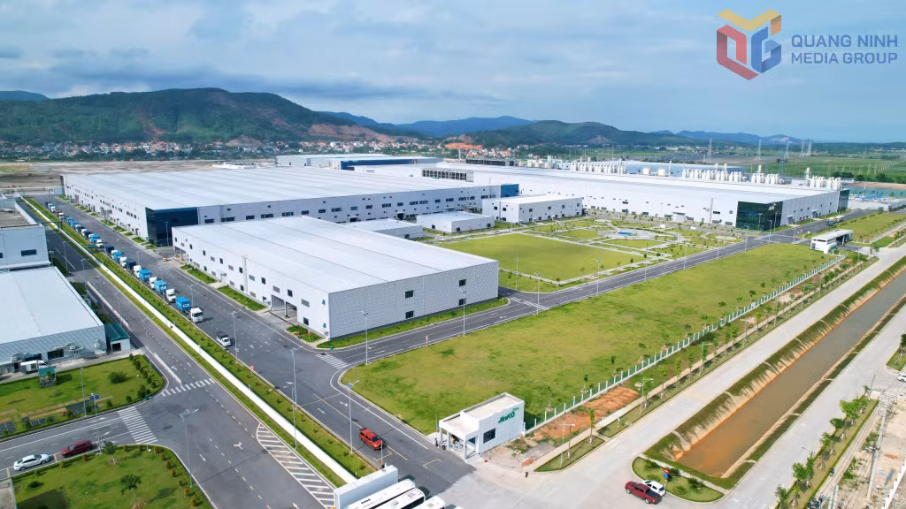 KCN Sông Khoai thuộc KKT biển Quảng Yên là một trong những KCN thu hút nhiều dự án lớn vào đầu tư sản xuất. Ảnh: Phạm Tăng