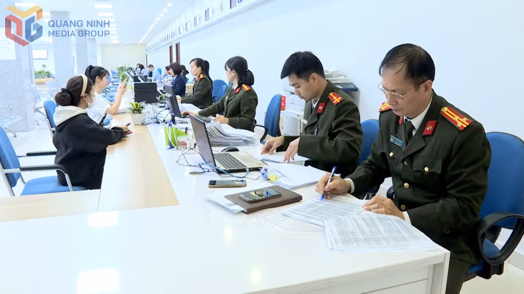 Sau 5 ngày tiếp nhận nhiệm vụ cấp lý lịch tư pháp, qua tra cứu, xác minh, phòng Hồ sơ nghiệp vụ, (Công an tỉnh) đã cấp gần 130 phiếu lý lịch tư pháp cho công dân theo quy định.