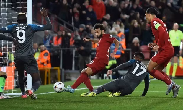 Salah mở tỷ số cho Liverpool ở phút 85. Ảnh: EPA.