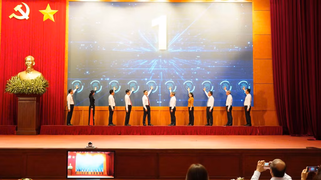 Tỉnh Quảng Ninh đã tổ chức Lễ phát động phong trào “Bình dân học vụ số”, tháng 4/2025.