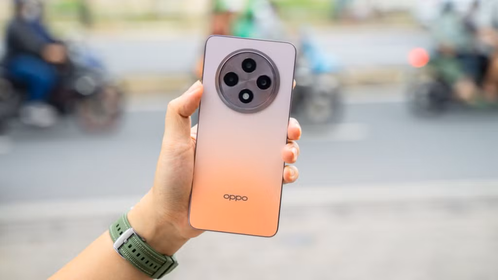 Reno12 F 5G nổi bật với đèn viền Halo năng động