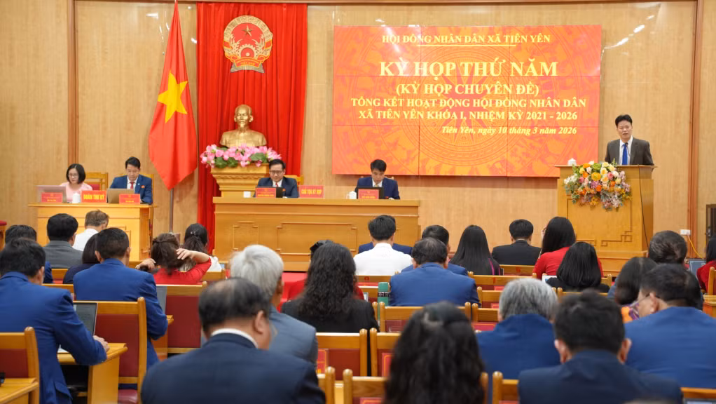 Quang cảnh kỳ họp.