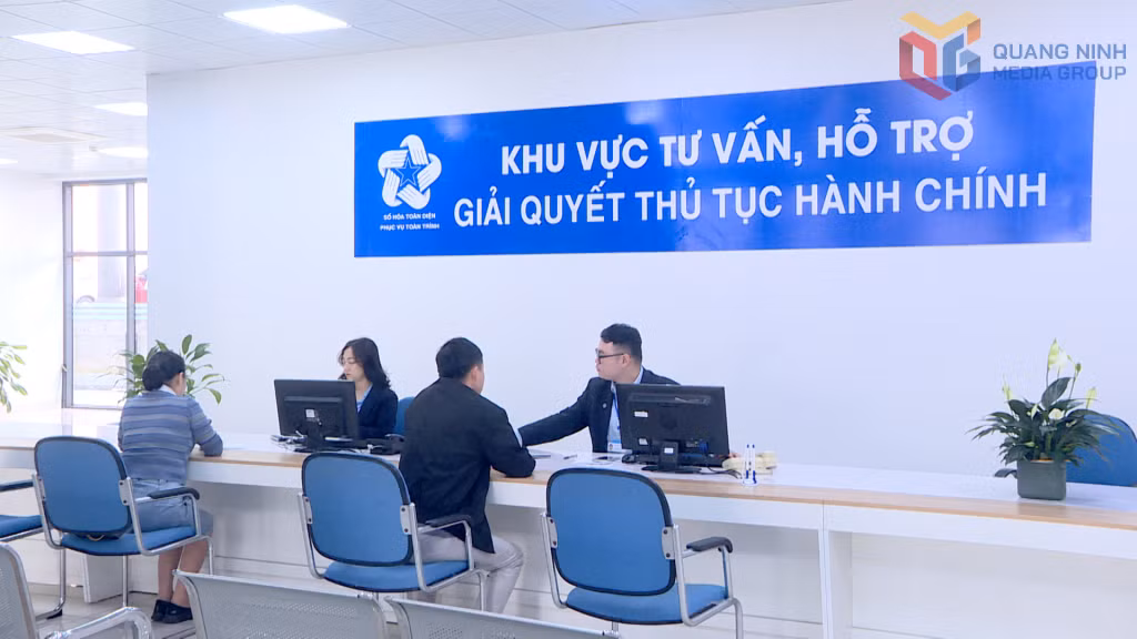Khu vực tư vấn, hỗ trợ giải quyết TTHC mới đưa vào vận hành tại Trung tâm Phục vụ hành chính công tỉnh.