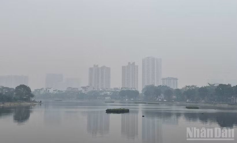 Dự báo khu vực Hà Nội có mưa vài nơi, sáng sớm có nơi có sương mù. (Ảnh minh họa: Đ.T)
