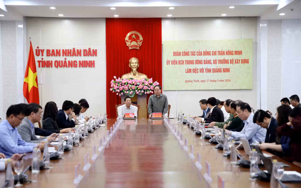 Quang cảnh cuộc làm việc.