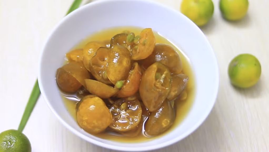 Quất hấp đường phèn.