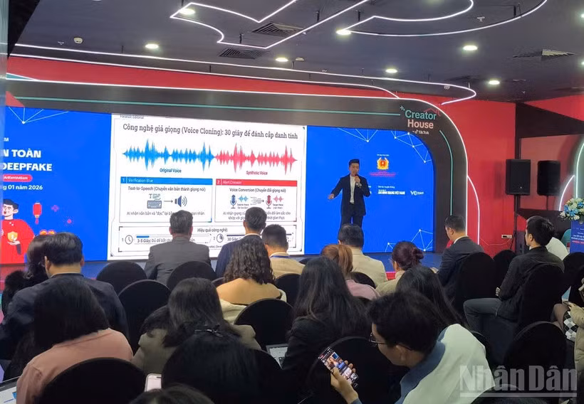 Toàn cảnh tọa đàm “Vui Tết an toàn - không lo Deepfake”,