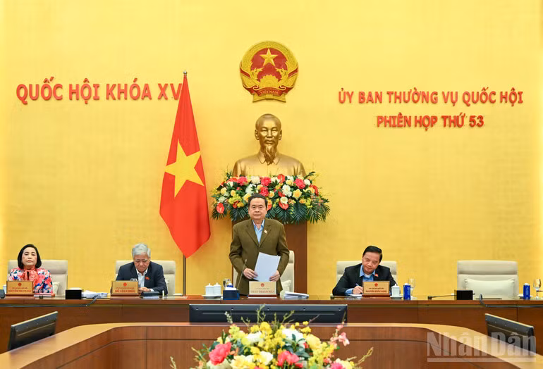 Chủ tịch Quốc hội Trần Thanh Mẫn phát biểu khai mạc phiên họp. (Ảnh: DUY LINH)