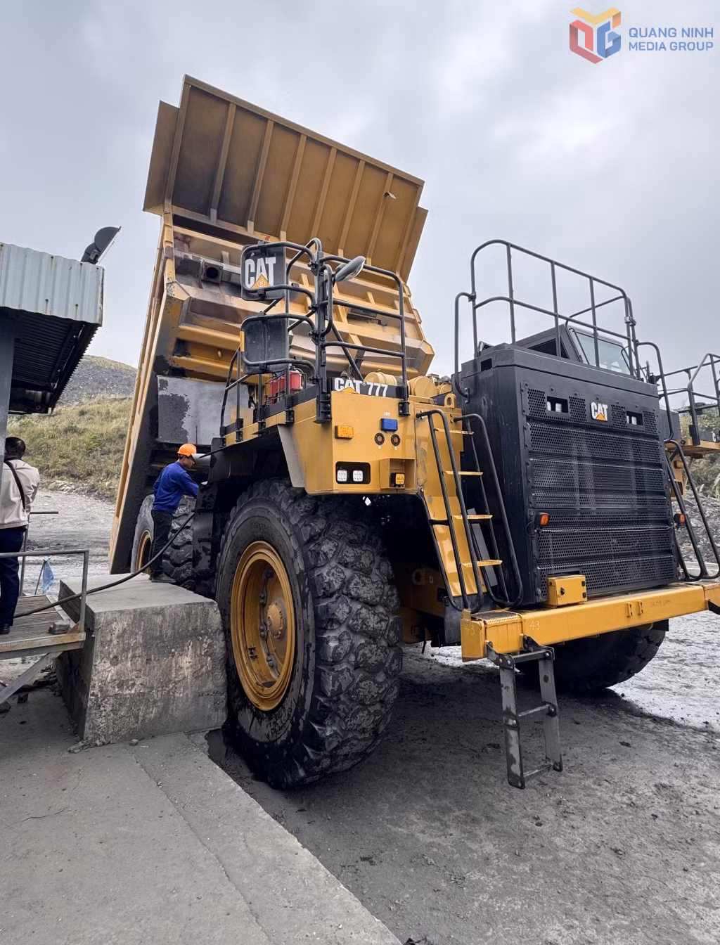 Kiểm soát chi phí về nhiên liệu là một trong những giải pháp tiết kiệm chi phí vận tải ở Công ty CP Than Cao Sơn.
