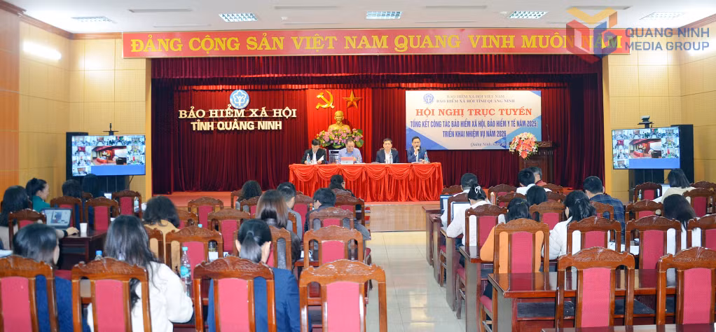 BHXH tỉnh tổ chức hội nghị trực tuyến tổng kết công tác BHXH, BHYT năm 2025, triển khai nhiệm vụ năm 2026.